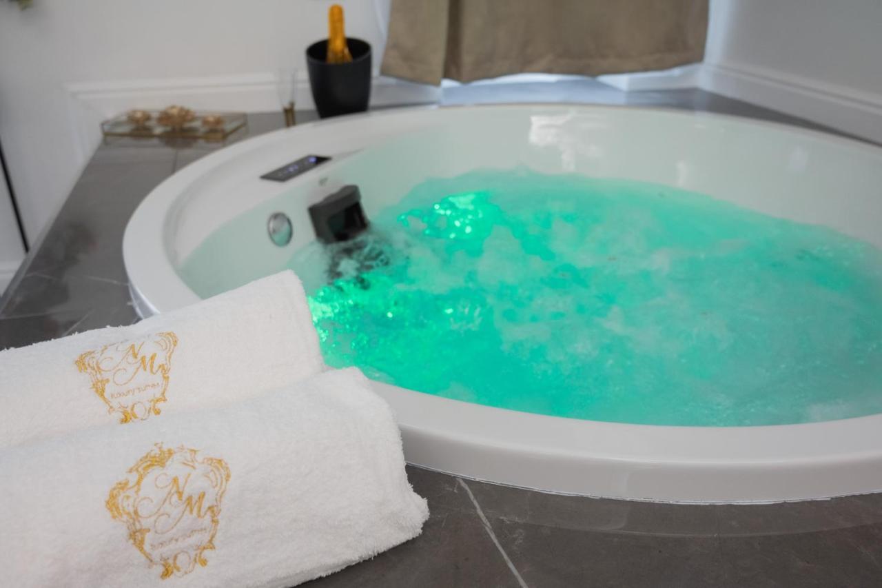 Nm Luxury Suites 庞贝 外观 照片