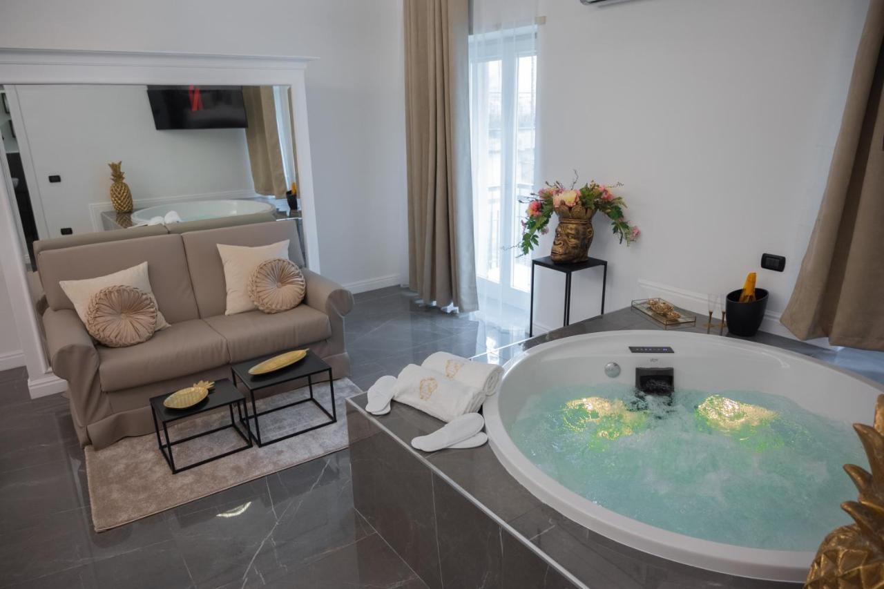 Nm Luxury Suites 庞贝 外观 照片